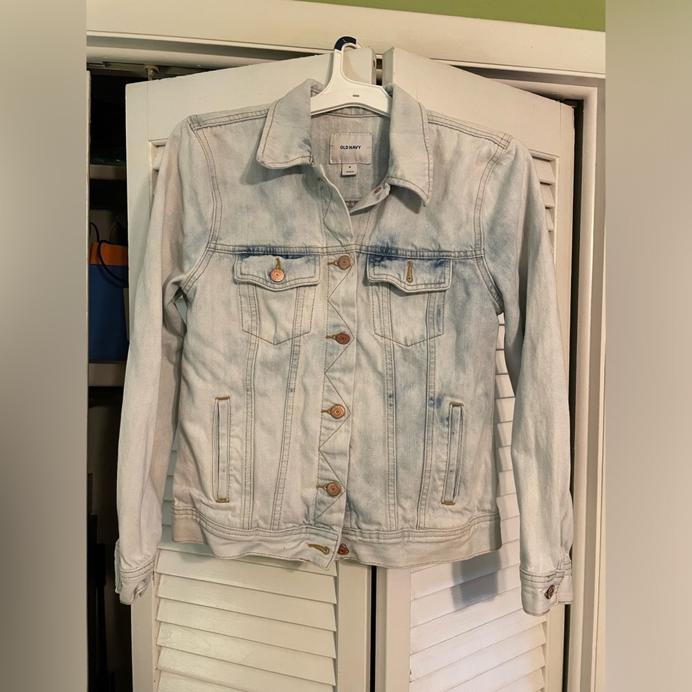 Old Navy Women’s White Wash Denim Jacket